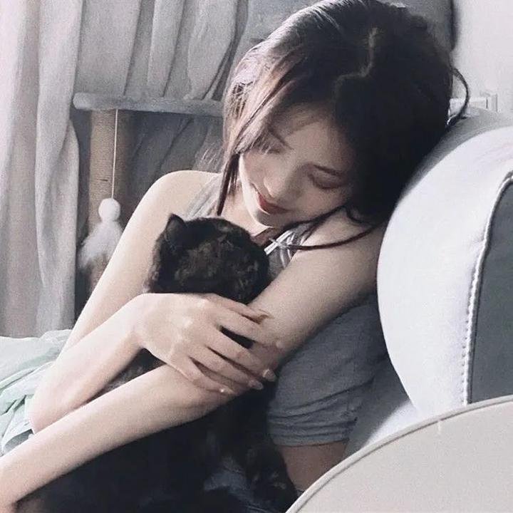 彩礼谈崩后，闪婚神秘首富